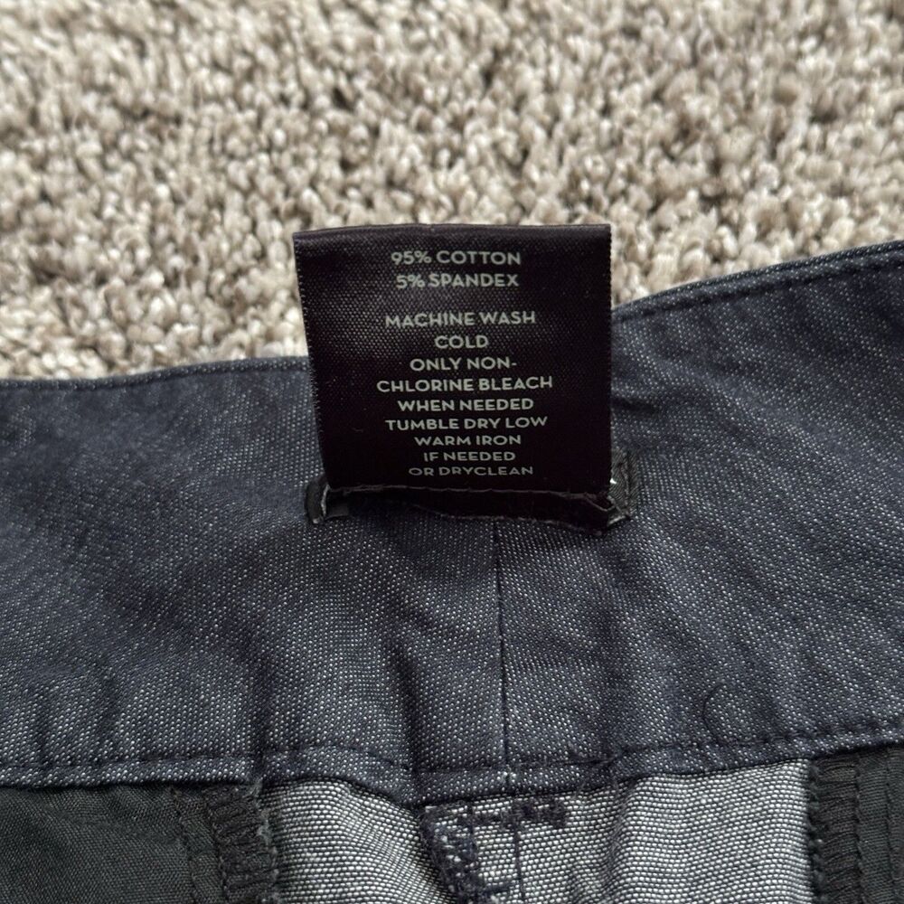 ANN TAYLOR Signature Chino Flat Front Mid Rise Shorts Size 8 Inseam 4.25” - Picture 4 of 8